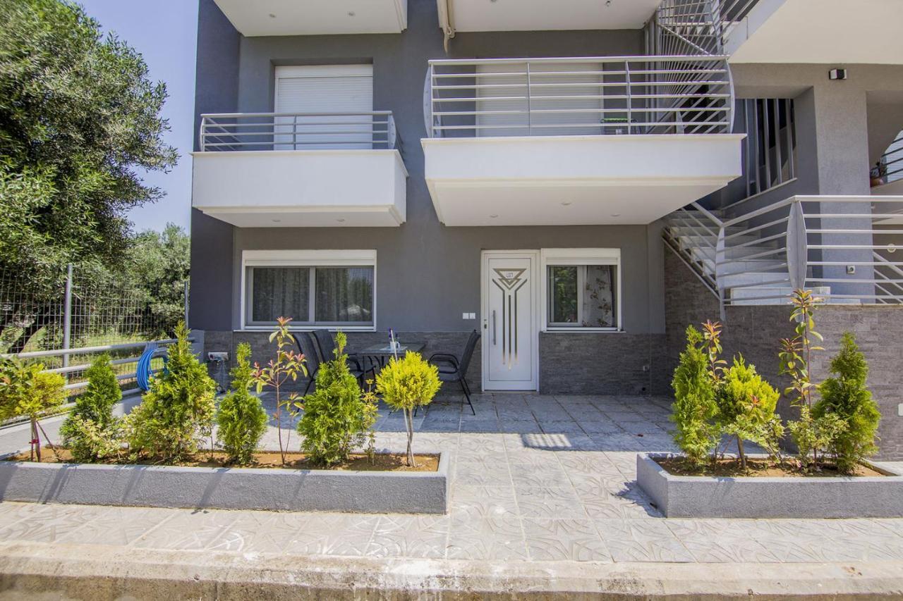 Kasta Bnb Ofrínion المظهر الخارجي الصورة
